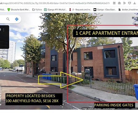 London Holiday Home Newly Refurbished - Entire 4 Bedroom Private House With Kitchen, Living Room & Private Garden - 1 Cape House London, Within 30 Mins From Central London, London Bridge & Canary Wharf Екстер'єр фото